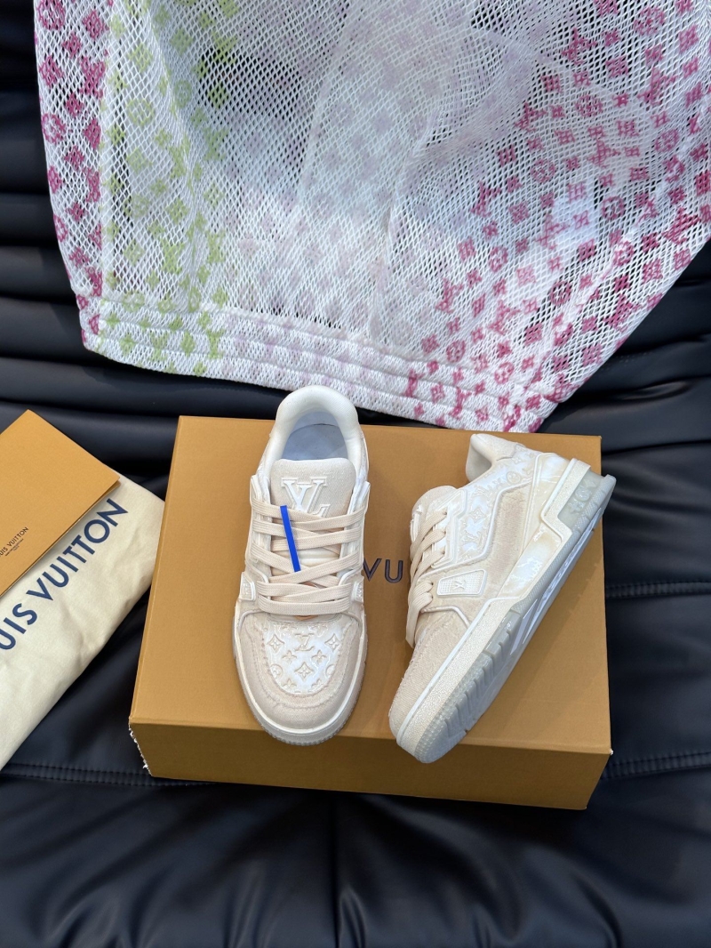 Louis Vuitton Sneakers